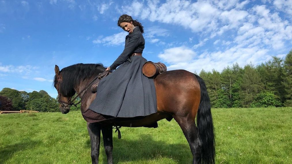 OUTLANDER BTS s5 lauren 1