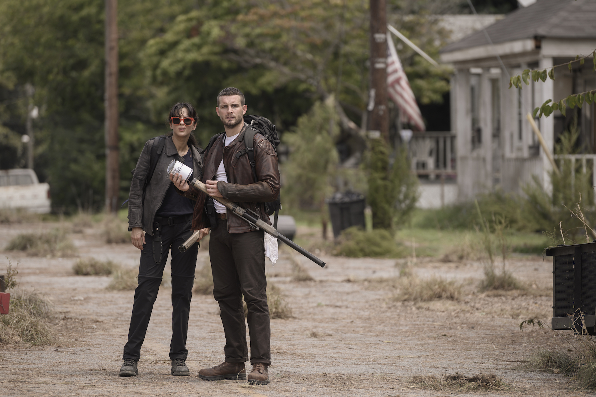 5 Things We Ve Learned About The Walking Dead Spinoff Tv Insider