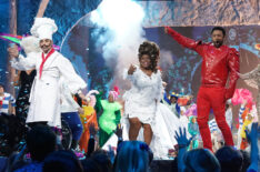 John Stamos, Amber Riley, and Shaggy in the Wonderful World of Disney Presents the Little Mermaid Live!
