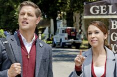 Christmas In Rome - Sam Page and Lacey Chabert