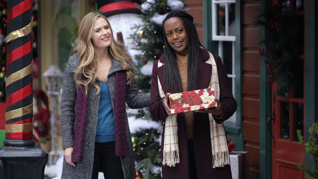 Christmas in Evergreen: Tidings of Joy - Maggie Lawson, Rukiya Bernard