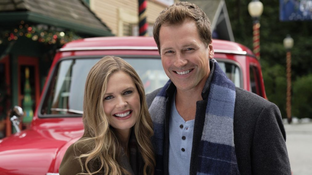 Christmas in Evergreen' Returns With Maggie Lawson in 'Tidings of Joy' (PHOTOS)