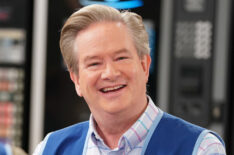 Mark McKinney as Glenn in Superstore - Season 5