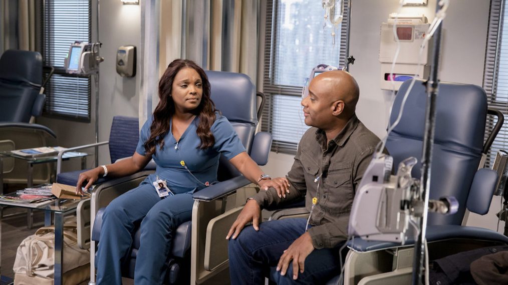 Marlyne Barrett as Maggie Lockwood, Charles Malik Whitfield as Ben Campbell in Chicago Med- Season 5 - 'Too Close to the Sun'