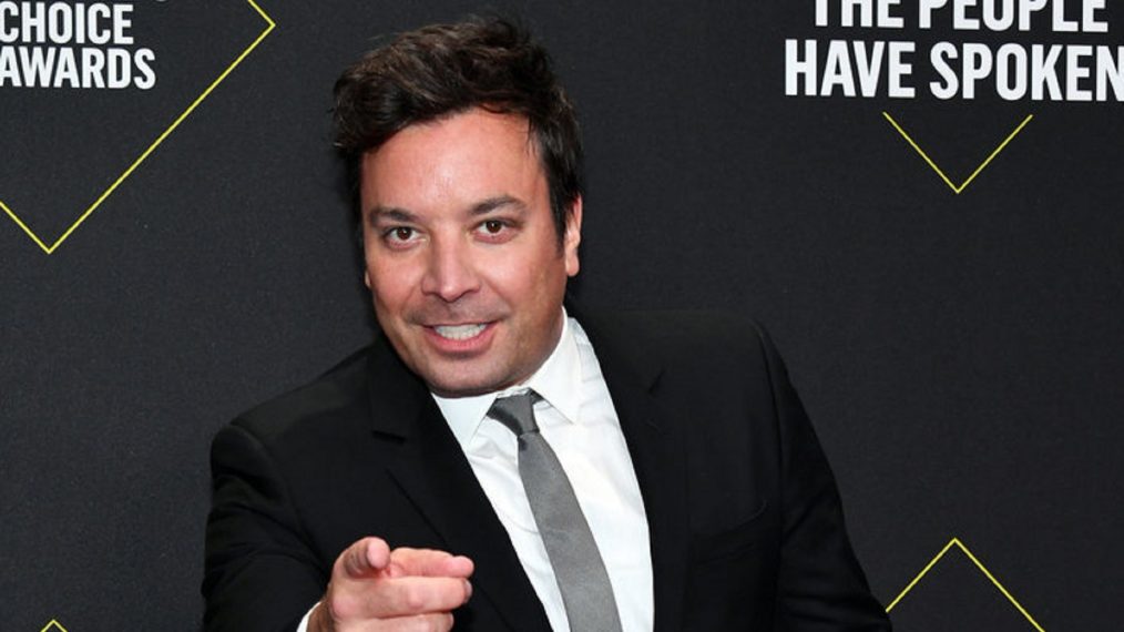 Jimmy Fallon arrives to the red carpet during the 2019 E! People's Choice Awards