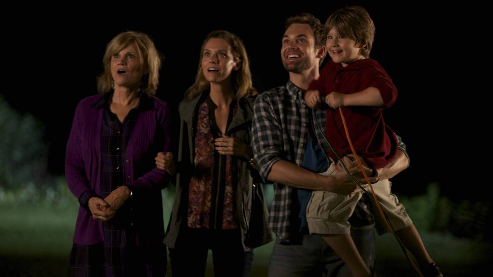 Markie Post, Hilarie Burton Morgan, Tyler Hilton, and Brody Rose of One Tree Hill in Lifetime's Christmas on the Bayou