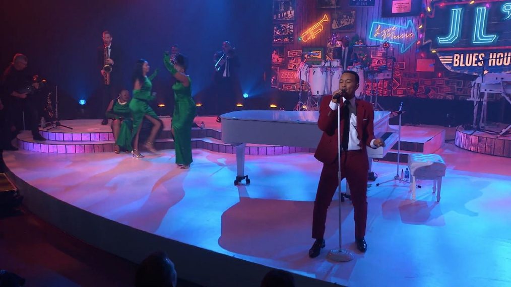 John Legend on His ‘Christmas Under the Stars’ Special & Holiday Traditions – TV Insider