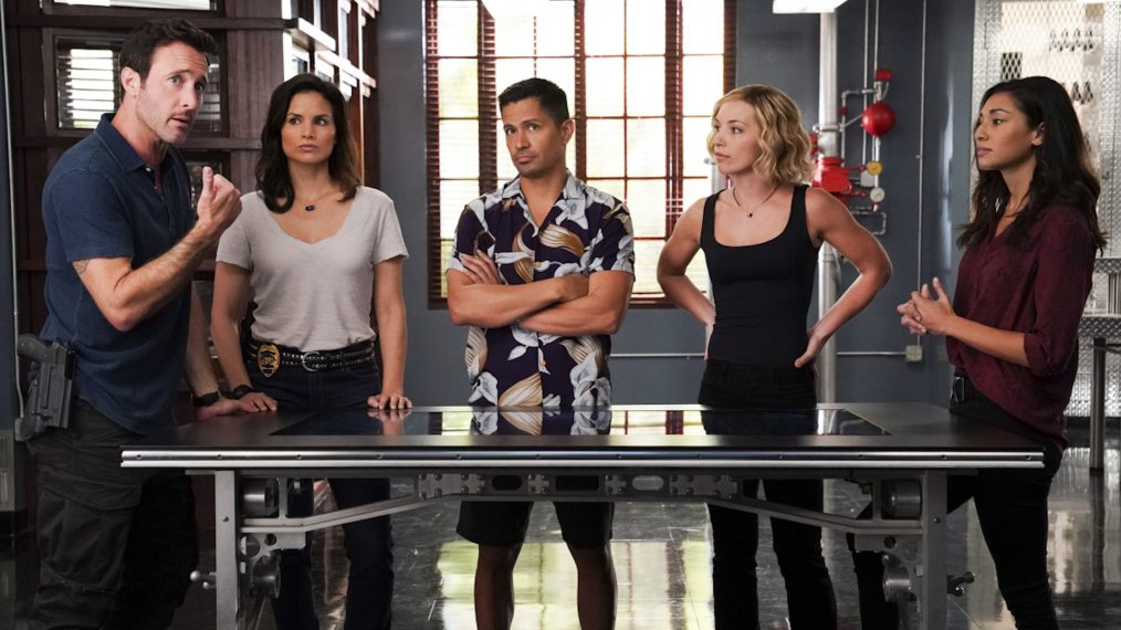 Alex O'Loughlin as Steve McGarrett, Katrina Law as Quinn Liu, Jay Hernandez as Thomas Magnum, Perdita Weeks as Juliet Higgins, and Meaghan Rath as Tani Rey in Hawaii Five-0 - Ihea 'oe i ka wa a ka ua e loku ana? (Where were you when the rain was pouring?)