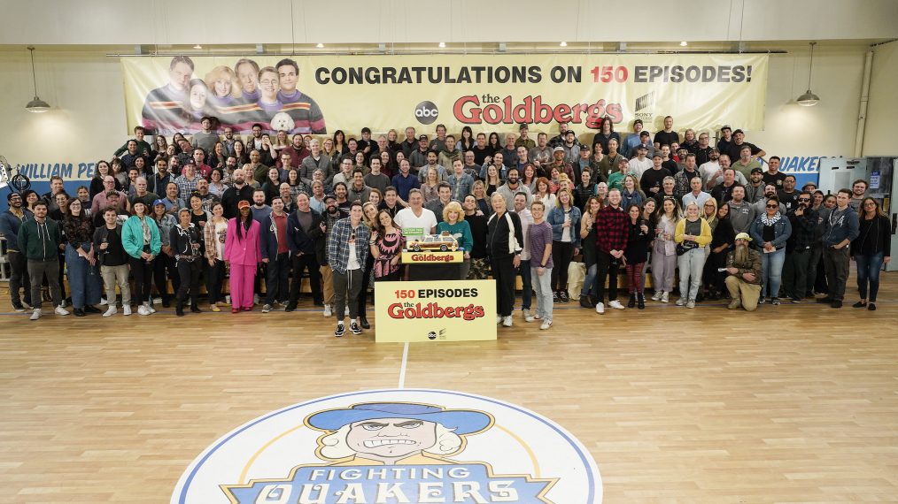 CAST AND CREW OF THE GOLDBERGS