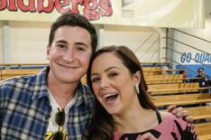 The Goldbergs - Sam Lerner and Hayley Orrantia celebrate 150 episodes