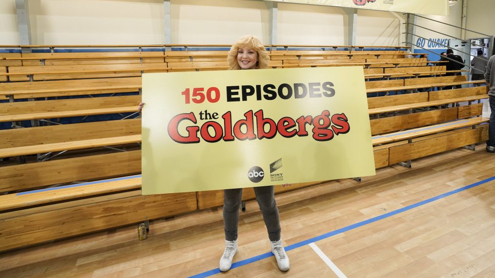 Wendi McLendon-Covey celebrates the 150th episode of The Goldbergs