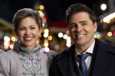 Pascale Hutton and Kavan Smith in When Calls the Heart Home for Christmas
