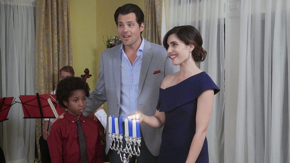 Double Holiday - Ceyon Crossfield, Kristoffer Polaha, Carly Pope