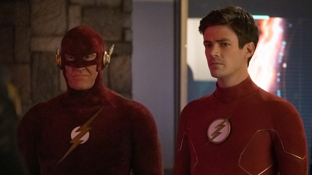 Crisis on Infinite Earths: Part Three - John Wesley Shipp as Flash 90 and Grant Gustin as Barry Allen/The Flash