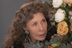 Lily Tomlin in Grace And Frankie - Season 6