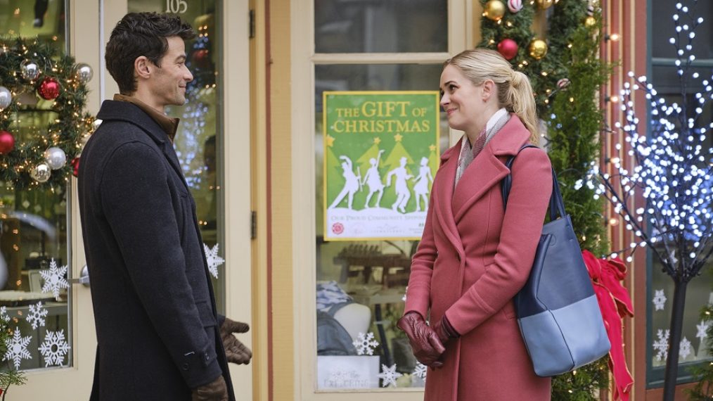 Holiday Date - Matt Cohen, Brittany Bristow