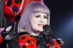 Kelly Osbourne in the 'Triumph Over Masks' episode of The Masked Singer