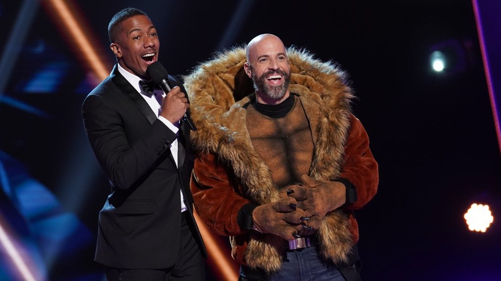 Nick Cannon and Chris Daughtry on The Masked Singer - Rottweiler