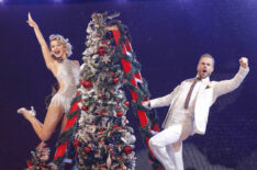 Julianne Hough, Derek Hough - Holidays with the Houghs
