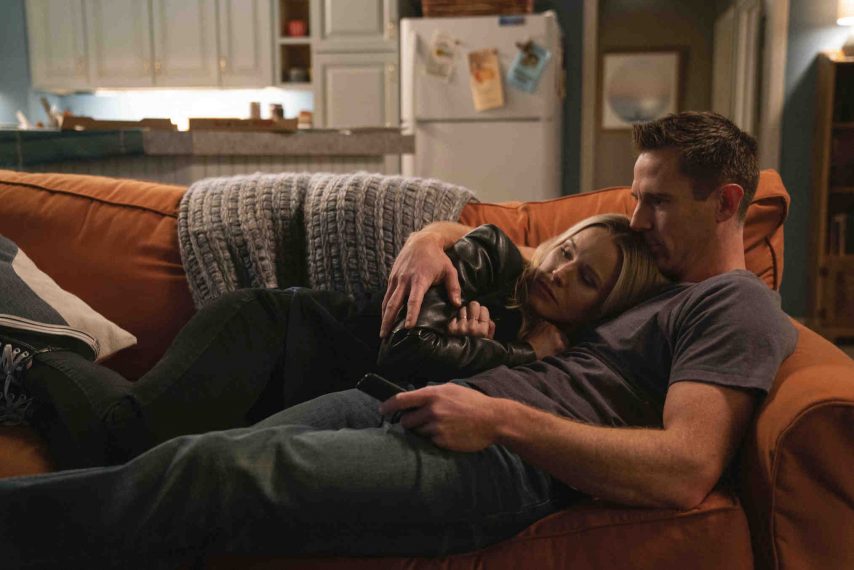 Kristen Bell and Jason Dohring in 'Veronica Mars' Season 4