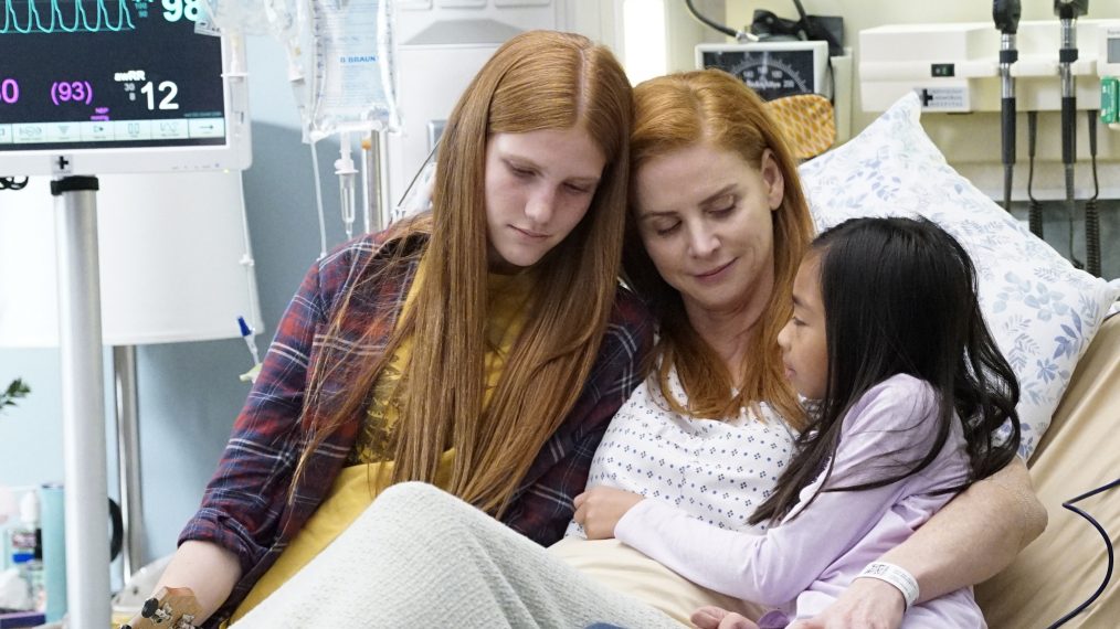 Grey’s Anatomy – Ava Devoe, Sarah Rafferty, Mia Lynn Bangunan