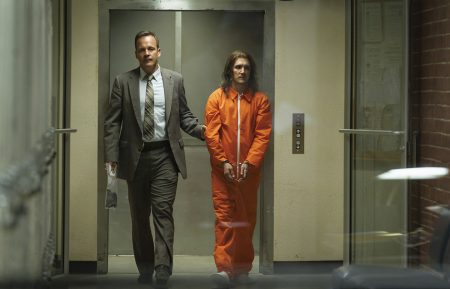 Peter Sarsgaard and Kyle Gallner in Interrogation - Season 1