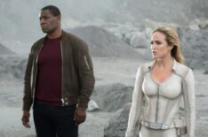 Arrow - David Harewood as Hank Henshaw/J'onn J'onzz and Caity Lotz as Sara Lance/White Canary - 'Crisis on Infinite Earths: Part Four'