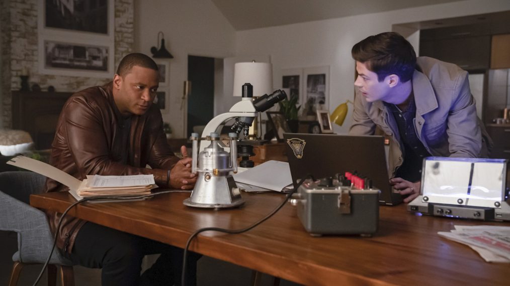 David Ramsey as John Diggle/Spartan and Grant Gustin as Barry Allen in The Flash - 'Marathon'