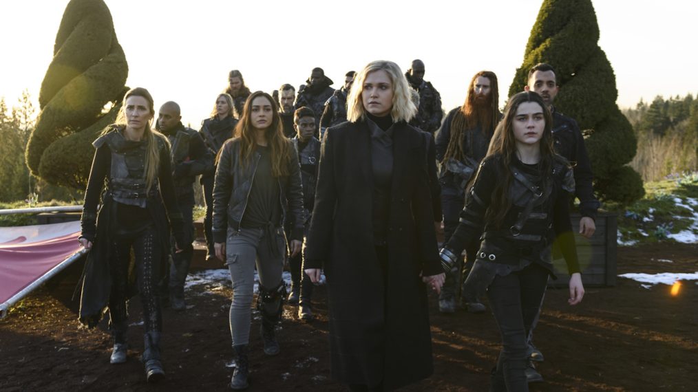 The 100 - Jessica Harmon as Niylah, Lindsey Morgan as Raven, Adina Porter as Indra, Eliza Taylor as Clarke, Lola Flanery as Madi, and Sachin Sahel as Jackson - 'The Blood of Sanctum'