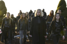 The 100 - Jessica Harmon as Niylah, Lindsey Morgan as Raven, Adina Porter as Indra, Eliza Taylor as Clarke, Lola Flanery as Madi, and Sachin Sahel as Jackson - 'The Blood of Sanctum'