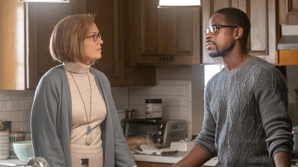 Mandy Moore as Rebecca, Sterling K. Brown as Randall in This Is Us - Season 4
