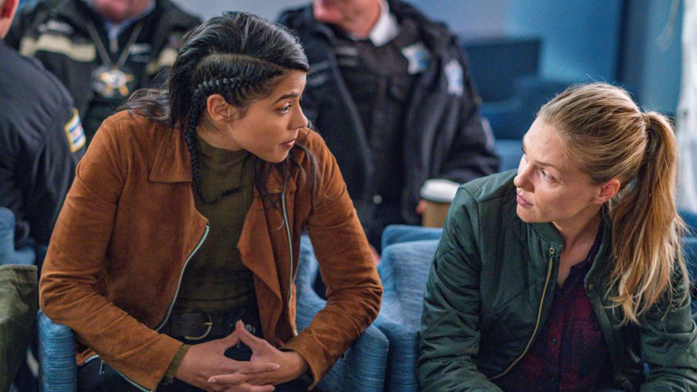 Lisseth Chavez as Officer Vanessa Rojas, Tracy Spiridakos as Det. Hailey Upton - Chicago P.D. - Season 7
