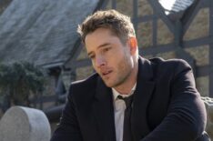 Justin Hartley as Kevin in This Is Us - Season 4 - 'A Hell of a Week: Part Two'