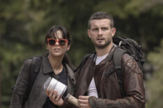 Nico Tortorella as Felix, Annet Mahendru as Huck - TWD3 - Season 1