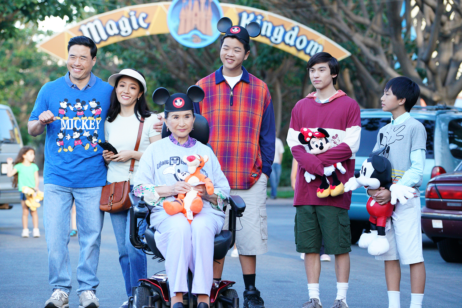 Fresh Off The Boat Eps Tease A Disney World Send Off Eddie S Future Tv Insider