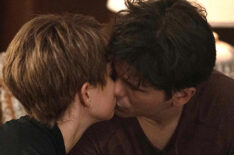 Allison Miller and Jason Ritter in A Million Little Things - Season 2 - Maggie and Eric kiss