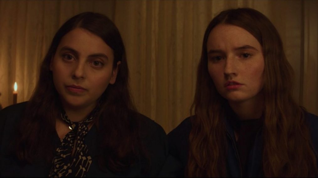 Booksmart Beanie Feldstein Kaitlyn Dever Streaming Hulu