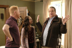 Modern Family - Jesse Tyler Ferguson, Aubrey Anderson-Emmons, and Eric Stonestreet - 'The Last Christmas'
