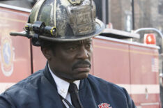 Eamonn Walker as Wallace Boden in Chicago Fire PD Crossover Boden Intelligence Call - 'Off The Grid'