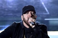 Eminem performs at the 2020 Oscars