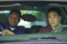 Car Troubles Bring Jaleel White Back in 'Fresh Off the Boat' Series Finale (PHOTO)