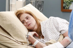 Sarah Rafferty as Suzanne in Grey's Anatomy - 'A Diagnosis '