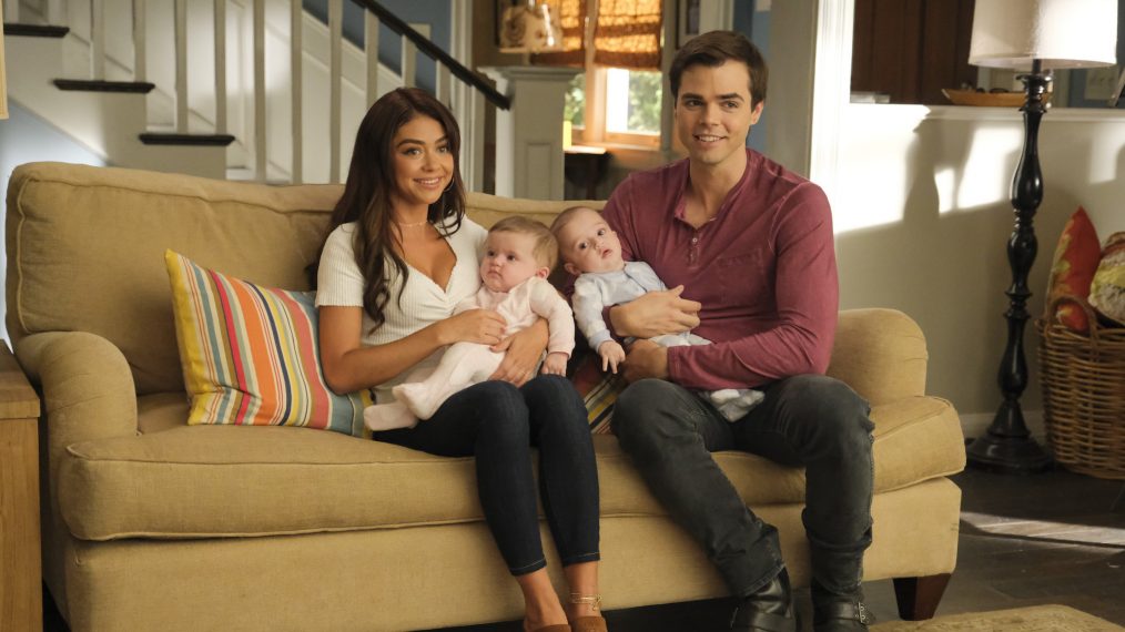 Modern Family Haley Dylan Twins