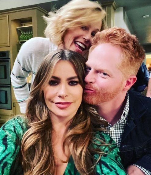 Sofia Vergara Julie Bown Jesse Tyler Ferguson