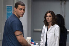 New Amsterdam - Season 2, Episode 14 - Alejandro Hernandez as Casey Acosta, Janet Montgomery as Dr. Lauren Bloom