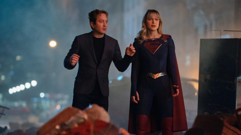 Thomas Lennon as Mxyzptlk and Melissa Benoist as Kara/Supergirl in Supergirl - Season 5, Episode 13 - 'It's a Super Life'