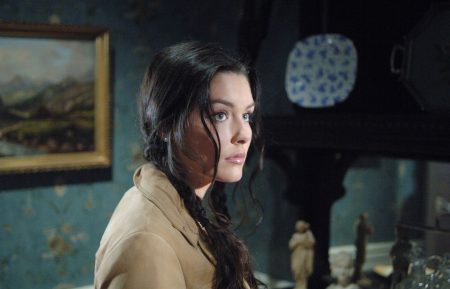 Taylor Cole as Sarah Blake in Supernatural