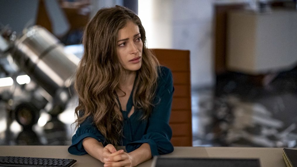 Efrat Dor as Eva in The Flash - Season 6 Episode 12