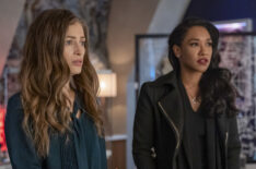 The Flash - Season 6 Episode 12 - Efrat Dor as Eva and Candice Patton as Iris West