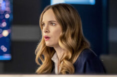 Danielle Panabaker as Caitlin Snow in The Flash - Season 6 Episode 14